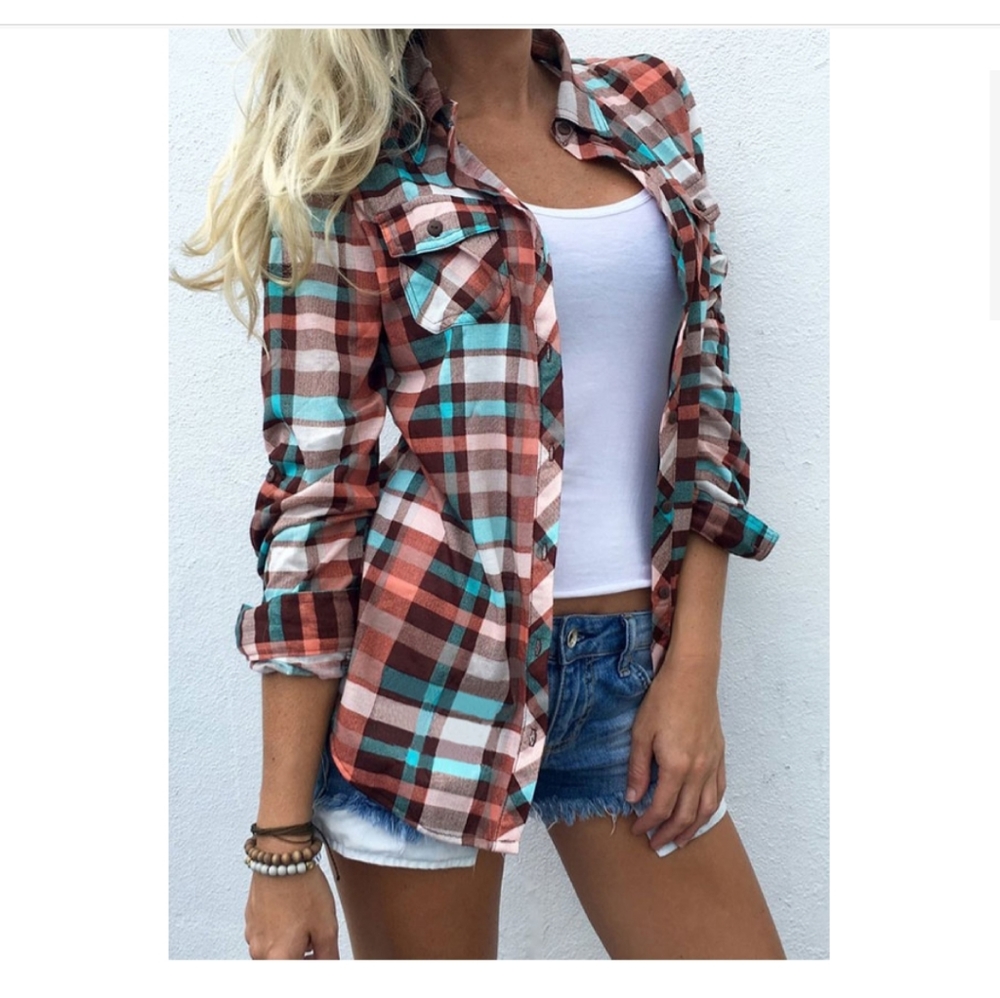 Plaid long sleeve shirt